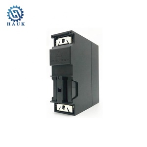 Siemens 6ES7332-5HD01-0AB0 Nuevo módulo de salida analógica original Sistemas de automatización PLC Unidad de salida analógica - Product Image 2