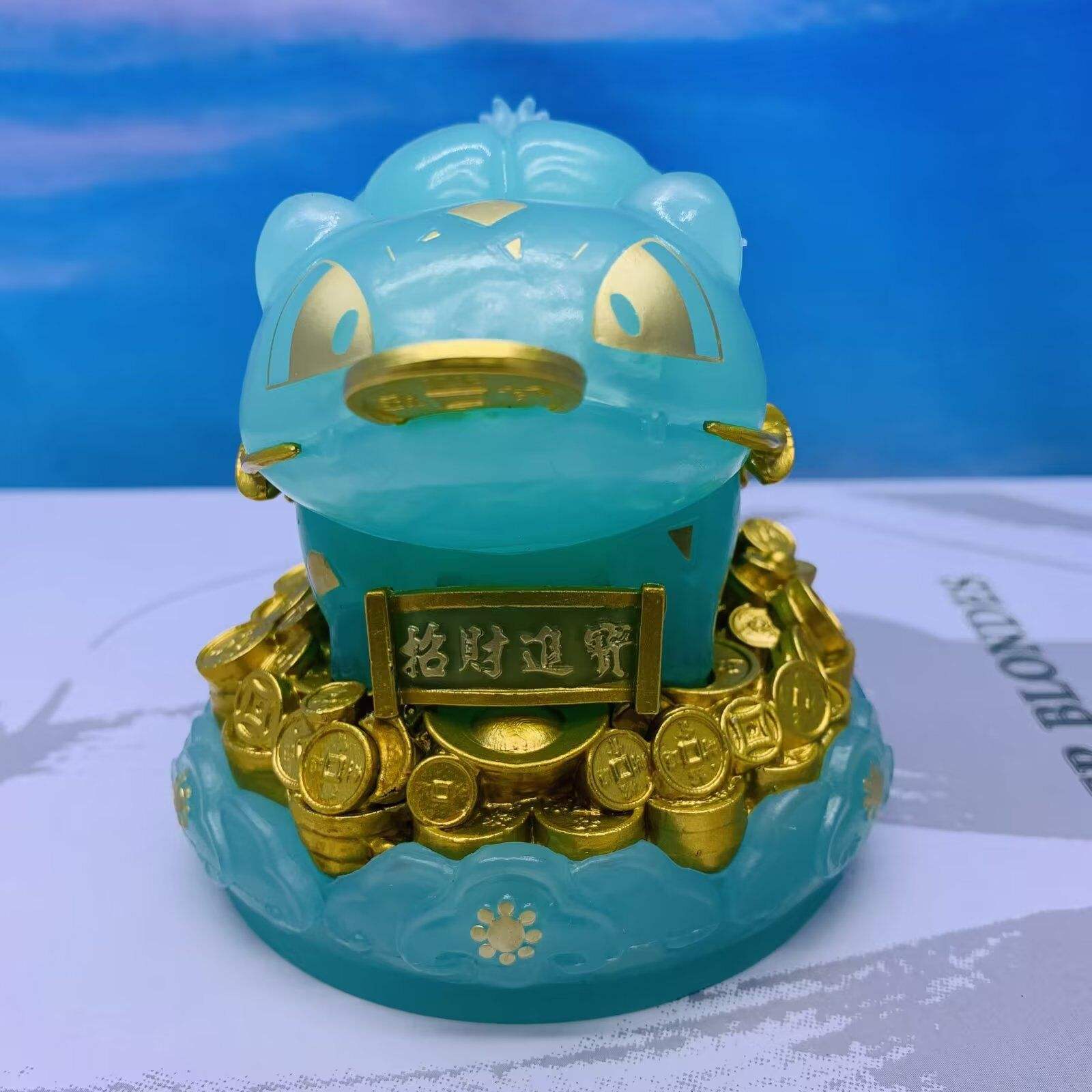 ทองโปร่งใส (สามารถถอดออกเพื่อทำที่เขี่ยบุหรี่ได้)