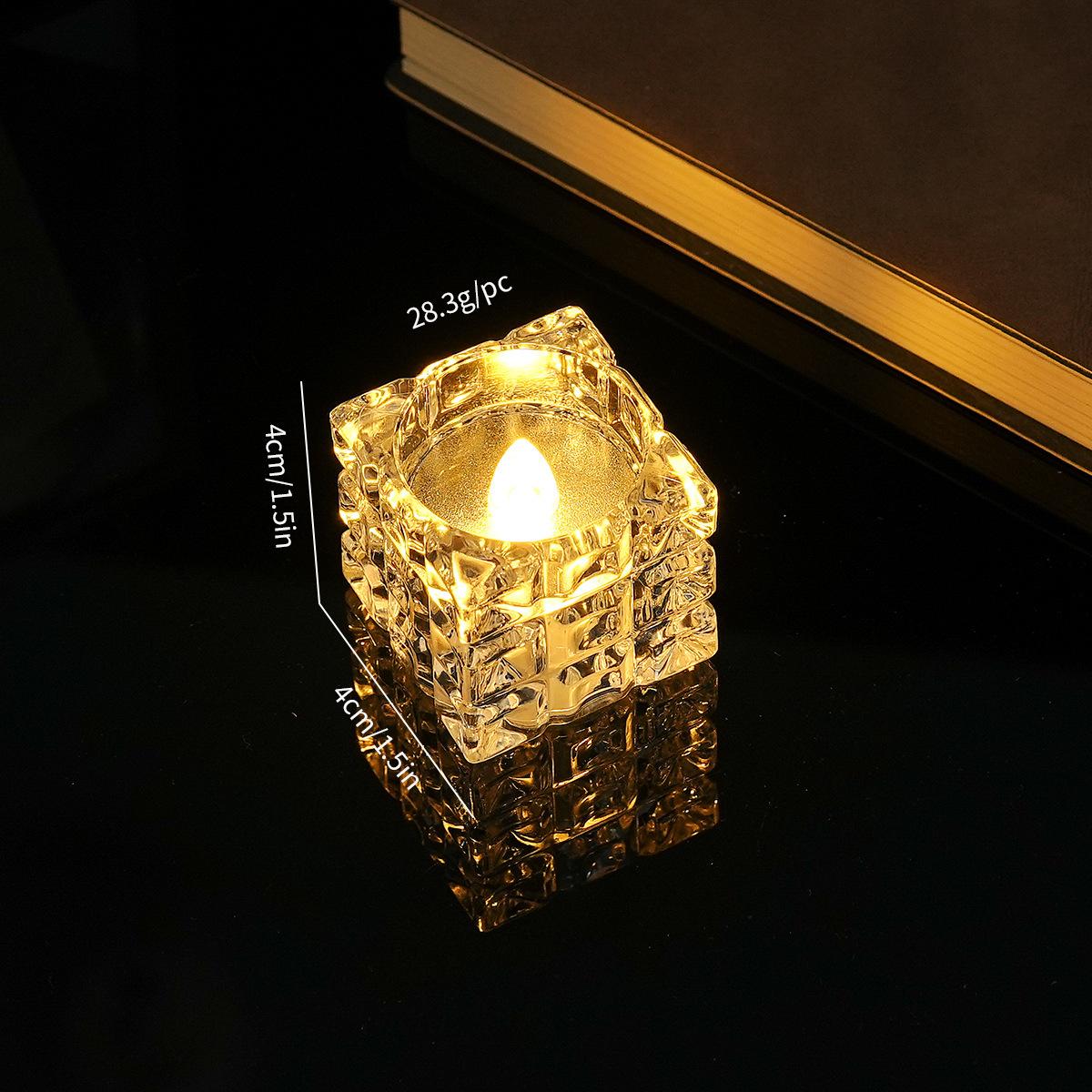 Piccolo cubo di Rubik in cristallo - luce calda
