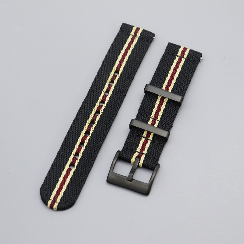 boucle noir blanc rouge-noir