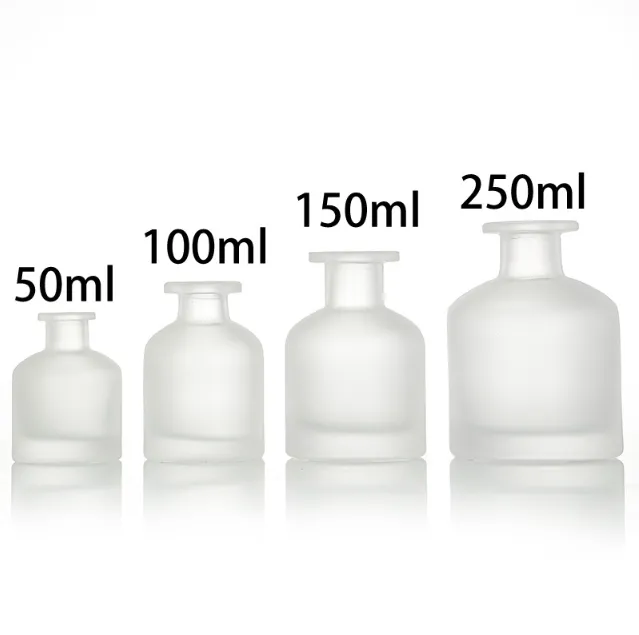 Botella de vidrio con tapa de tornillo, difusor cuadrado transparente de alta calidad, 50ml, 100ml, 150ml, 200ml, Perfume vacío, esmerilado, venta al por mayor