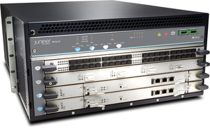 Juniper MX240 100 Mbit/s Ethernet-Switch PoE Stapelbarer SNMP QoS VLAN mit Anschluss und Kabel-Wacholder-Router auf Lager