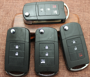 เคสใส่กุญแจรถแบบพับได้เหมาะสำหรับ T-oyota Prius RAV4 Camry รีโมทคอนโทรลดัดแปลง - Product Image 1