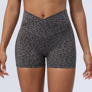 Spor kadın seksi V şekilli yüksek belli leopar baskı yoga şort şort elastik koşu spor yoga üç çeyrek pantolon
