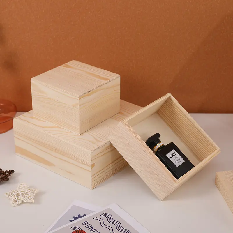 थोक कस्टम ठोस लकड़ी बॉक्स उपहार लकड़ी के पैकेजिंग बॉक्स