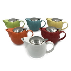 קומקומים סטי מכסה וinfuser צבעוני מותאם אישית קרמיקה עם נירוסטה סיטונאי אדום AB קפה ותה סטי תמיכת קיימא