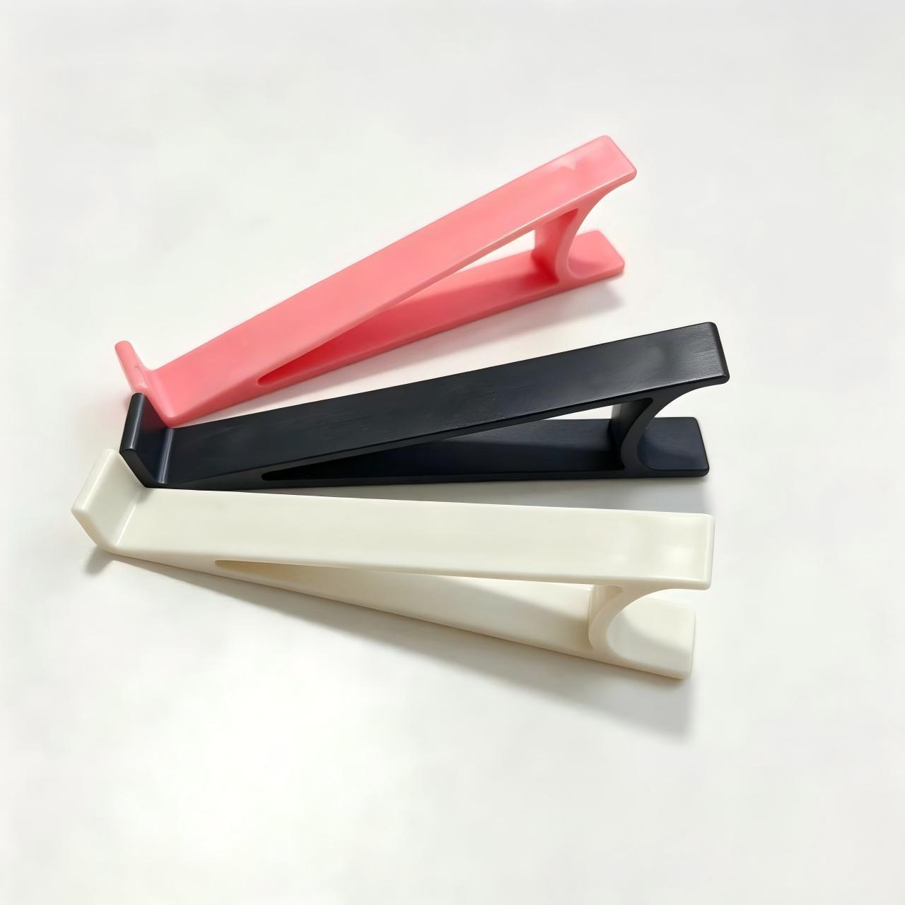 A pair of black (naked)
