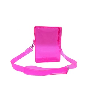 Moda yüksek kaliteli neon PVC crossbody çanta ile kabartmalı logo - Product Image 1