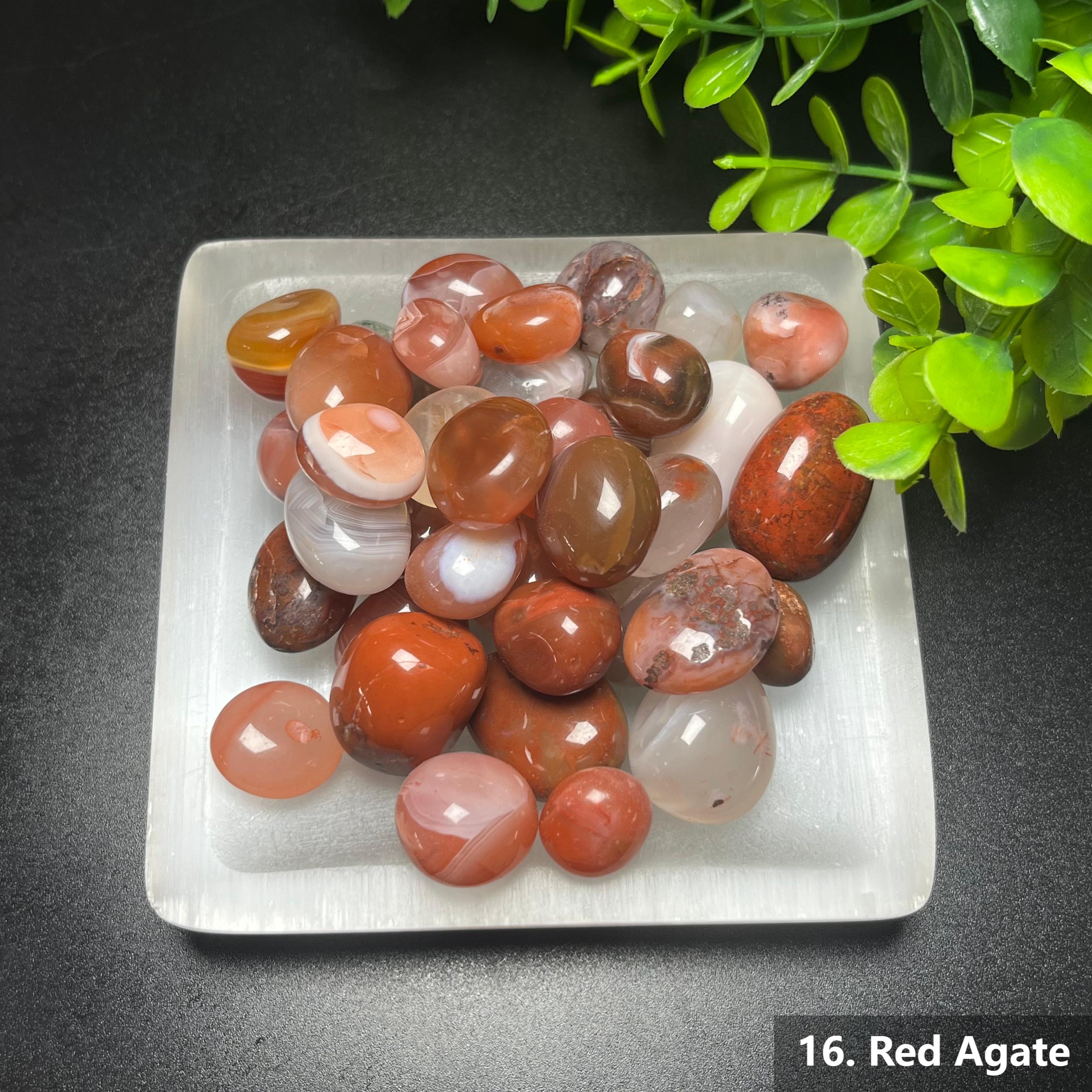 16. Agate rouge