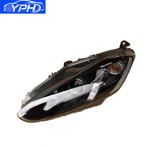 Paire d'assemblage de phares LED gauche droite gauche droite pour Maserati Granturismo GT 2012-2018 294599 pièce de voiture démontée en matériau d'origine - Product Image 1