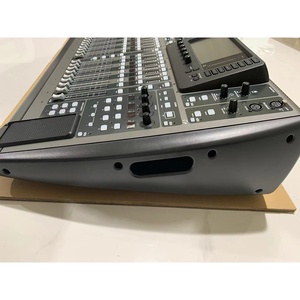 X32 Digital Mixing Console 32-Channel <strong>Audio</strong> <strong>Interface</strong> and IPad/iPhone Remote Control 40-<strong>Input</strong> 25-Bus - Product Image 6