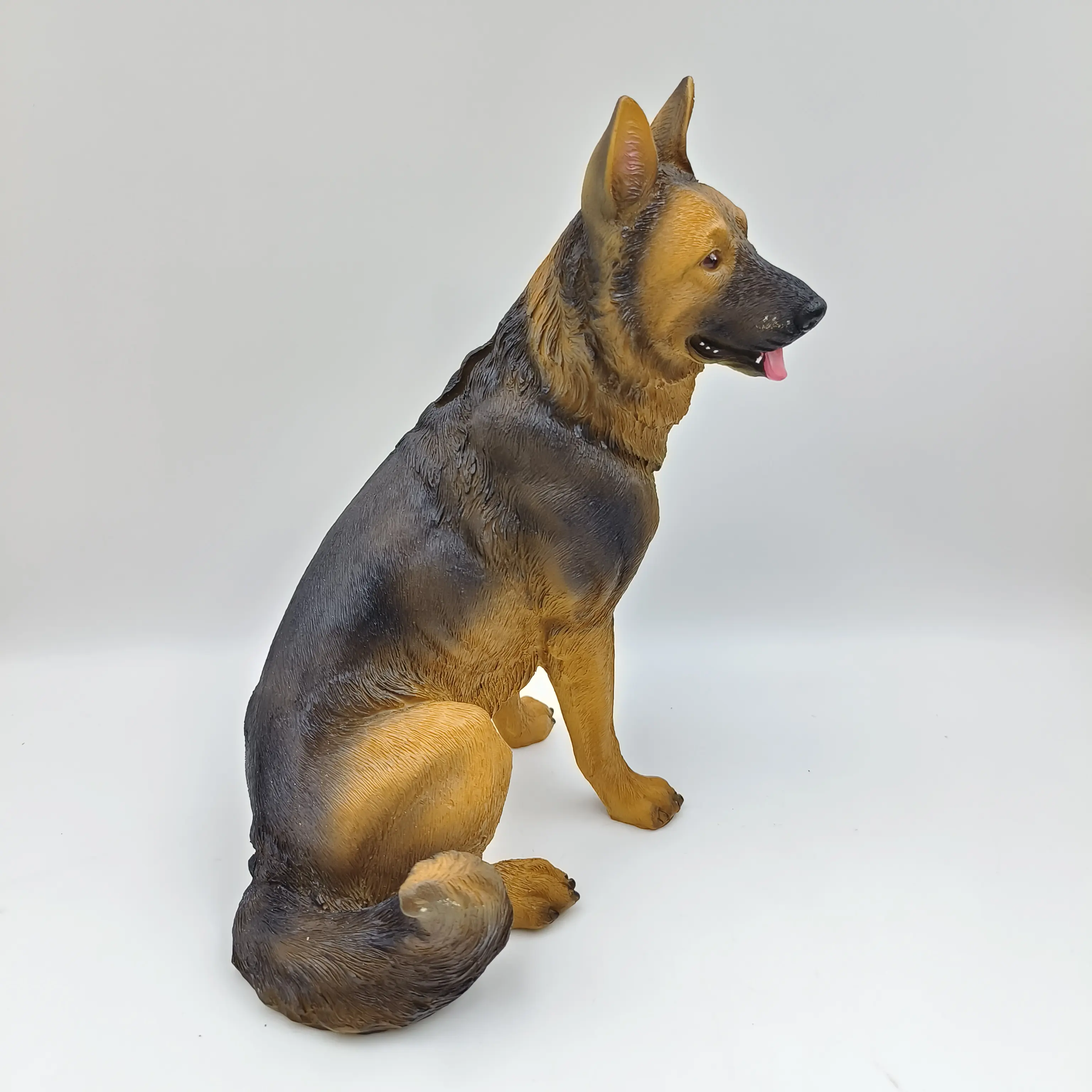 Jarra de dinheiro para cachorro lobo sentado de desenho animado, escultura de mesa artesanal em resina artificial artesanal, decoração realista para casa, animal CS