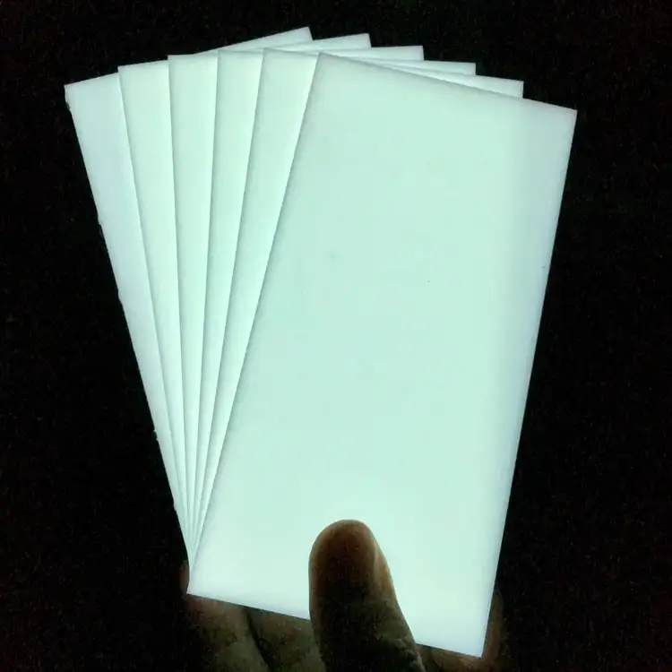 plexiglass Glowing in the dark plastic material Fluorescent self glow plexiglass neon Self luminous Acrylic sheet