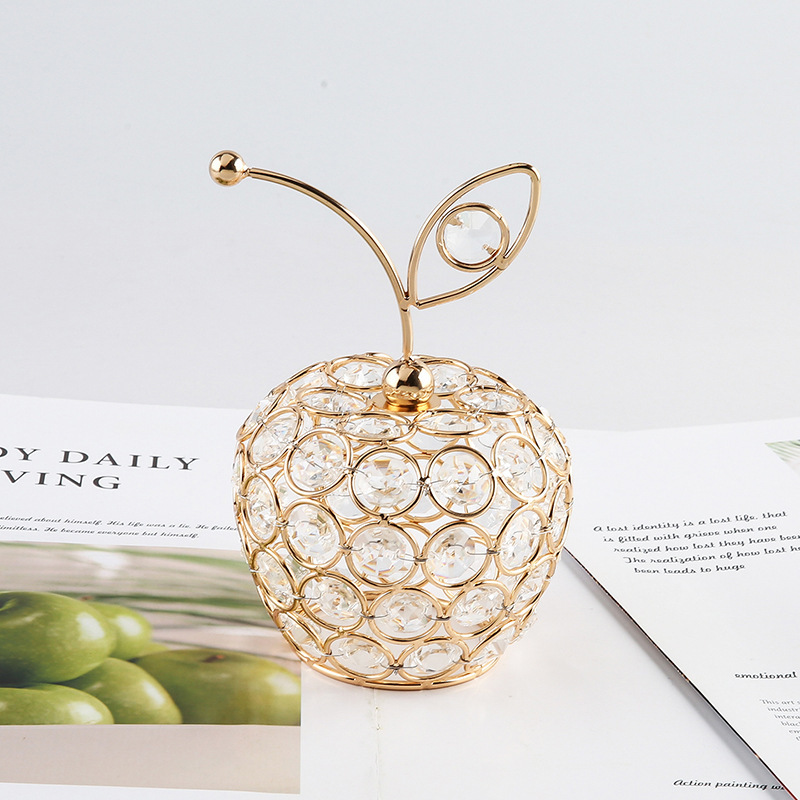 Gold apple