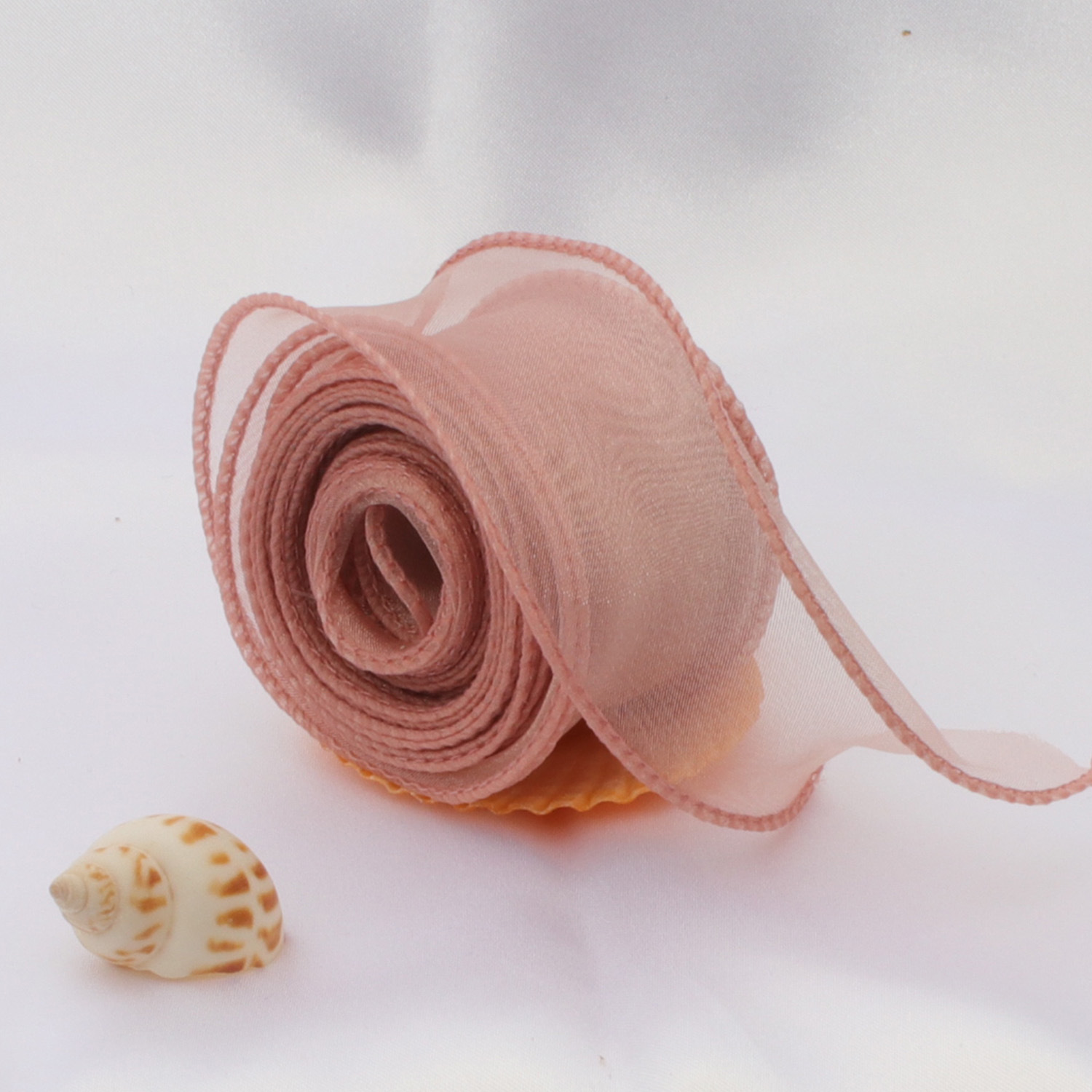 anemone pink