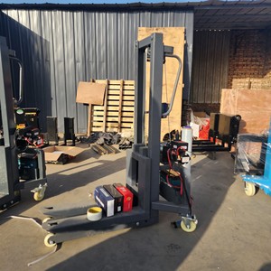 Lighting Dance Beauty Lade maschine Air Box Laden und Entladen 300kg Hands tapler Manueller Paletten heber - Product Image 2