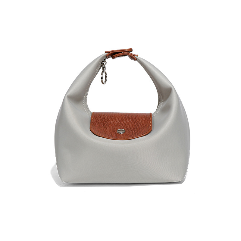 D2381 light gray-brown