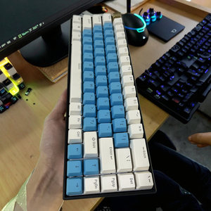 68キーワイヤードメカニカルキーボードLEDバックライト付きUSBインターフェースビジョン磁気ホール効果高速トリガー - Product Image 3