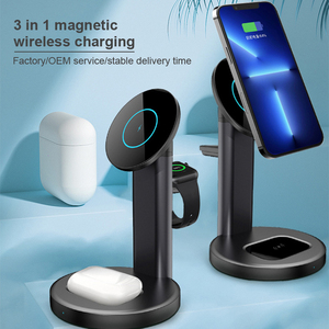 Wholesale Magnetic Fast Charging Hl5576 Portable 15w 3 in 1 Wireless <strong>Charger</strong> 3 in <strong>One</strong> for Phone Charging - Product Image 5