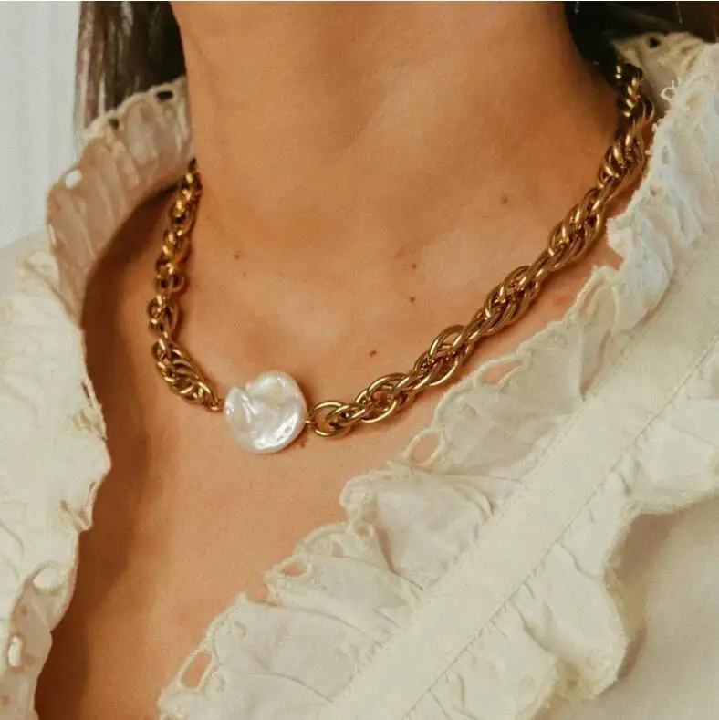 Jietao Vintage Baroque Stainless steel Waterproof Non Tarnish Jewelry Women Big Fresh Pearl Statement Chunky Gold Necklace