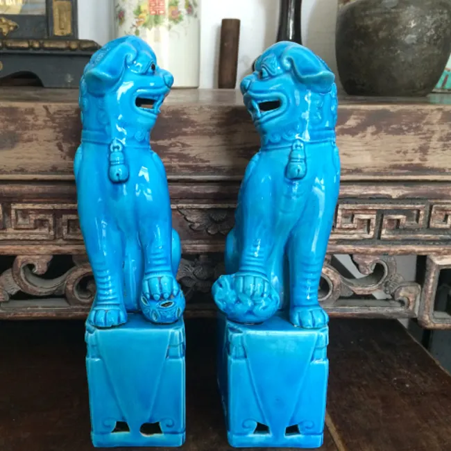 Statue Fu en céramique de couleur bleue de taille moyenne, décoration de la maison, chien Foo debout