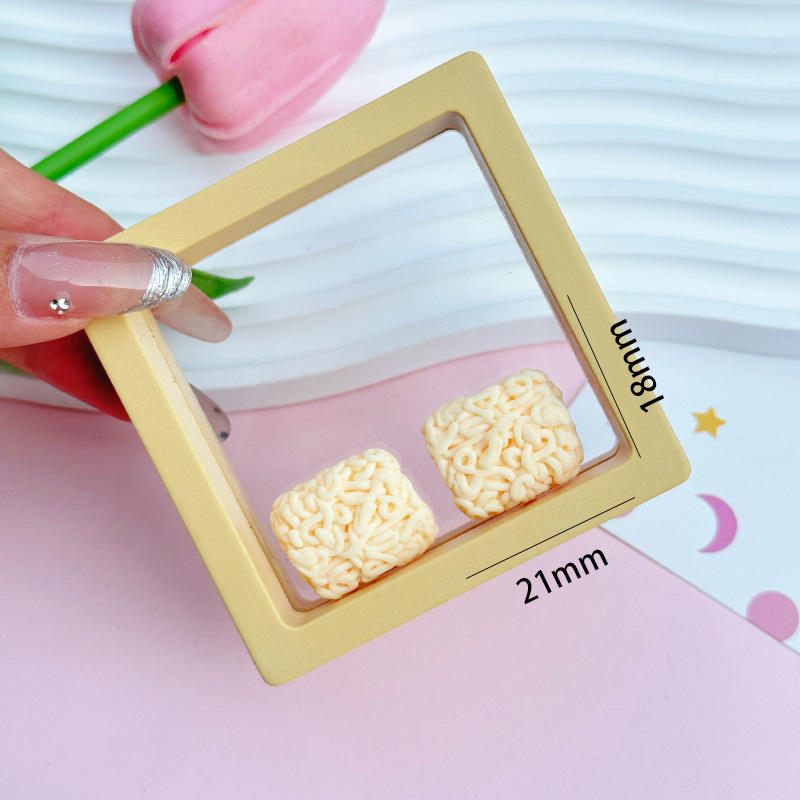 Instant noodles 21*18mm