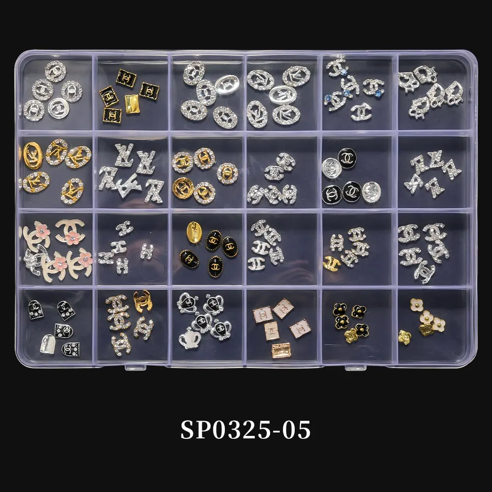 SP0325-5 marchio in lega di metallo Logo Nail Art strass Charms 3D Nail Art gioielli decorazione accessori per unghie