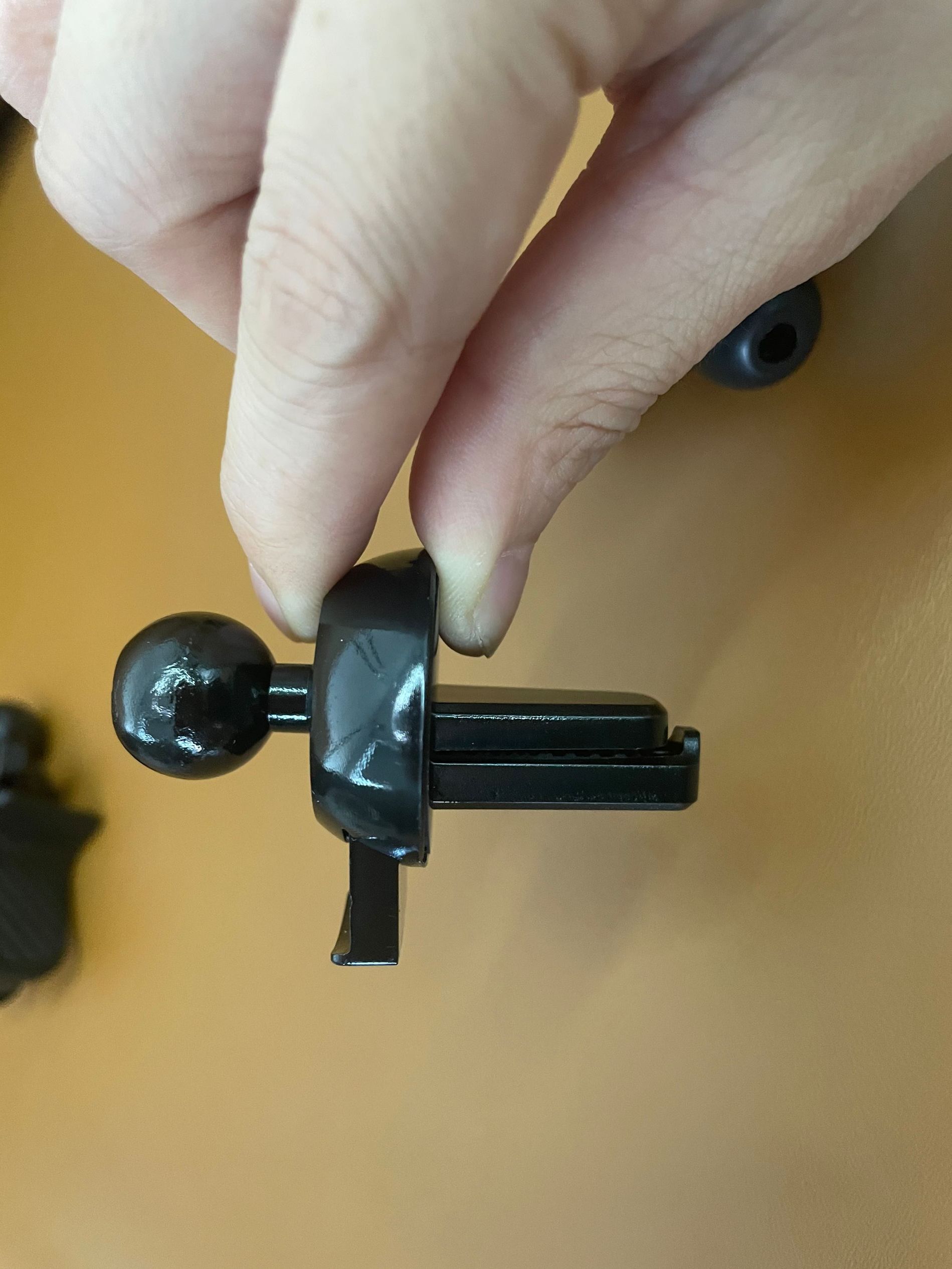 Clip per presa d'aria