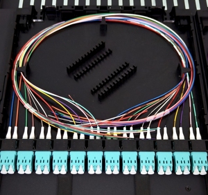 Überlegene Simplex-Faser-Pig tails OM1/OM2-Multimode mit geringer Einfügung