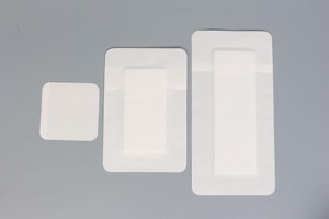 Kendinden yapışkanlı gelişmiş yara sargıları dokumasız malzeme tıbbi yara kullanarak - Product Image 5