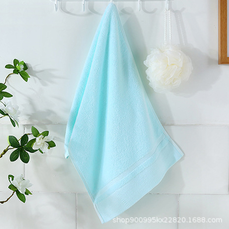 ผ้าขนหนู Diamond - 120 กรัม สีเขียวอ่อน