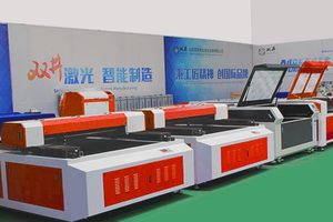 Máquina de corte por láser CO2 1325 con potencia de 3000W para Metal, vidrio, madera, acrílico y papel, Software de control CNC automático - Product Image 5