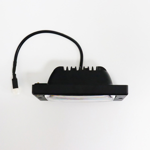 ไฟตัดหมอก LED IP67 10-30V ไฟตัดหมอก LED สีเดียวปรับได้ดีไซน์ทันสมัย - Product Image 4
