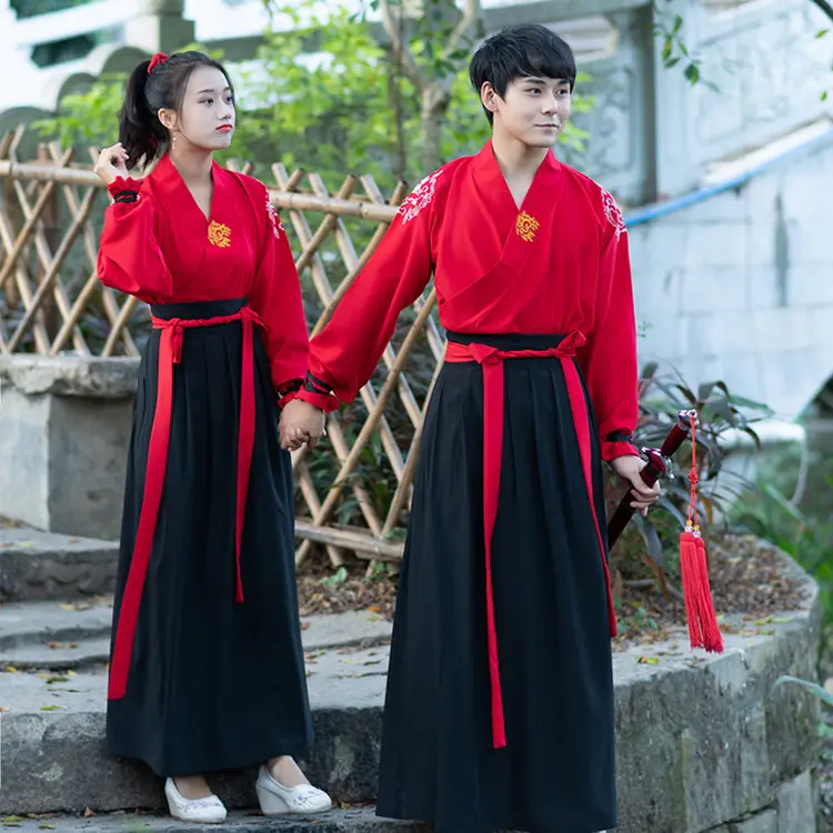 युगल Hanfu रेडीमेड चीनी पारंपरिक Hanfu पोशाक सुंदर काले और लाल रंगीन Hanfu फैशन युगल के लिए पहनने