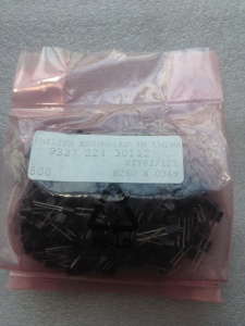 KTY81/110 Marking 81110 New Original PTC Thermistors 1K OHM TO-92 Silicon <strong>Temperature</strong> <strong>Sensor</strong> KTY81-110 - Product Image 3