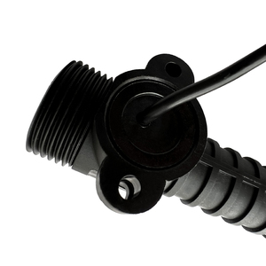 Sensor de medidor de flujo ultrasónico de plástico preciso de 1MHz para señal de salida de pulso de agua