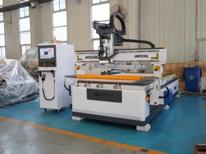 Enrutador lineal de madera CNC ATC, enrutador ATC cncwood 1325, MDF y corte de tallado de madera, uso doméstico para muebles de madera y fabricación de puertas - Product Image 4