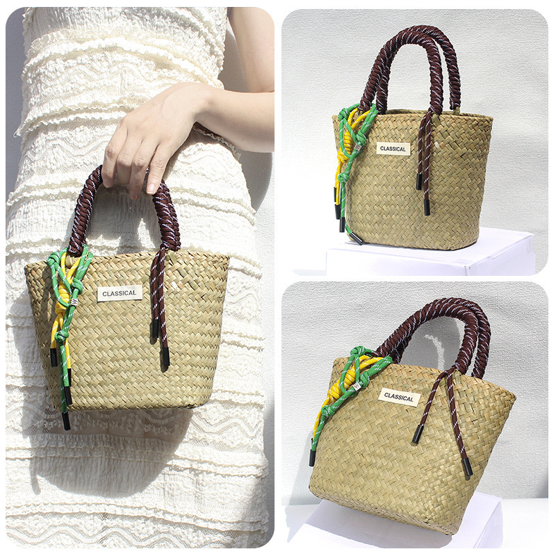 Primary color bag with brown hand rope