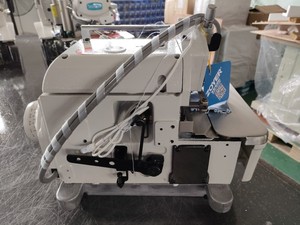 ZY988-3MD佐耶直接驱动EX型3线标志梅罗包缝机 - Product Image 4