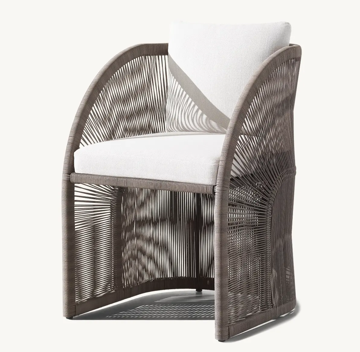 PAVONA einfaches Design Mantel pulverisierte Oberfläche Aluminium Esszimmer-Set Metallrahmen PE Rattan Gewebe Outdoor Garten Esszimmer-Sessel
