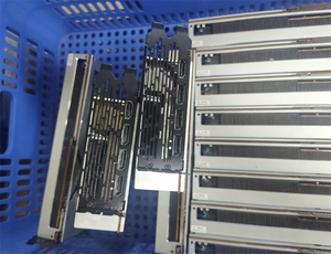 16GB HBM2を搭載したRadeon VI16Gグラフィックカードの場合4096ビットメモリサポートCrossFire Technology for Radeon VIIビデオカード - Product Image 4