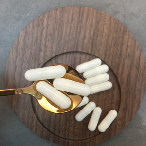 Großhandel Pharmazeut ische Gelatine HPMC Enter isch beschichtete leere Kapseln Schalen größen 00 #0 #1 #2 #3 # in loser Schüttung - Product Image 1