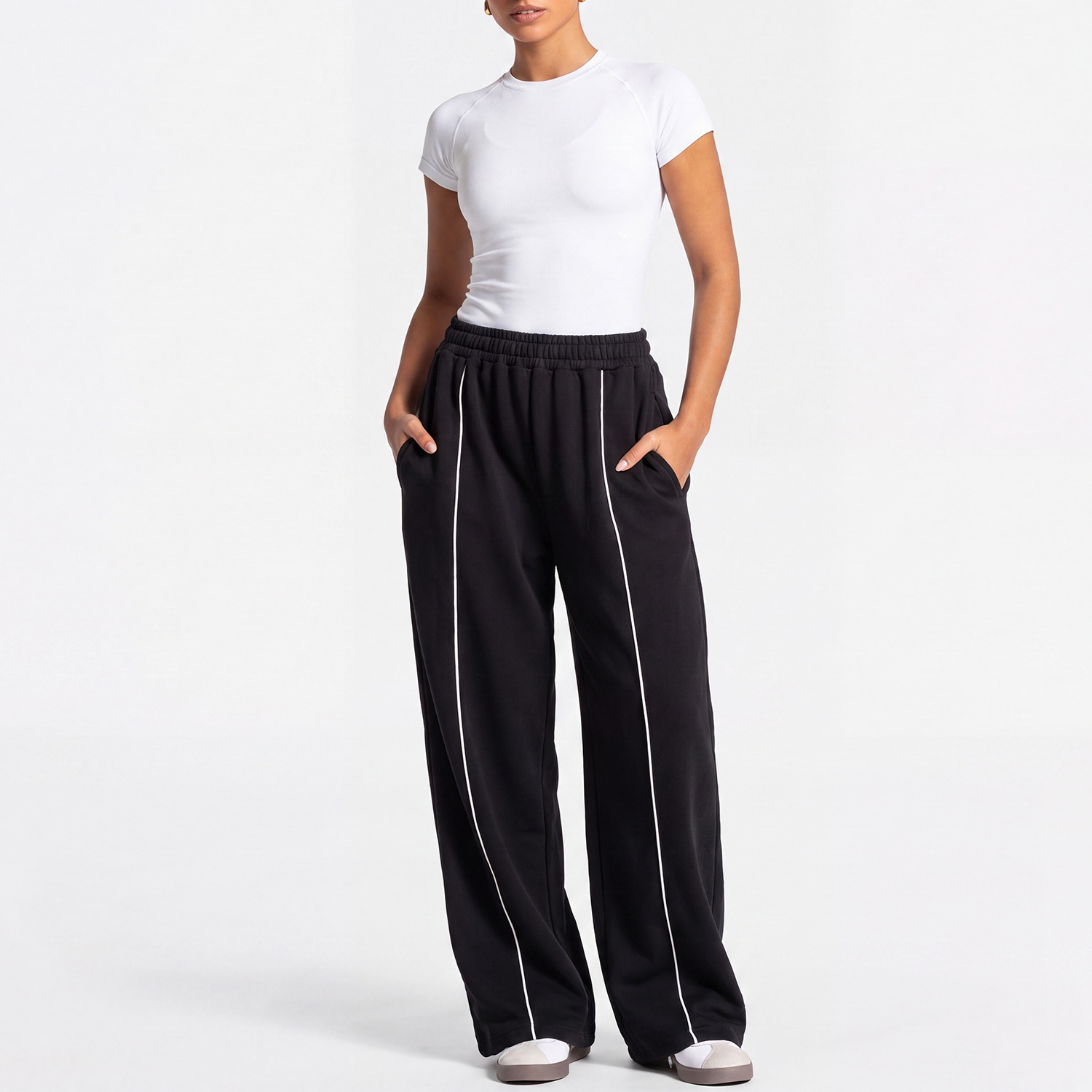 Camicie bianche + pantaloni neri