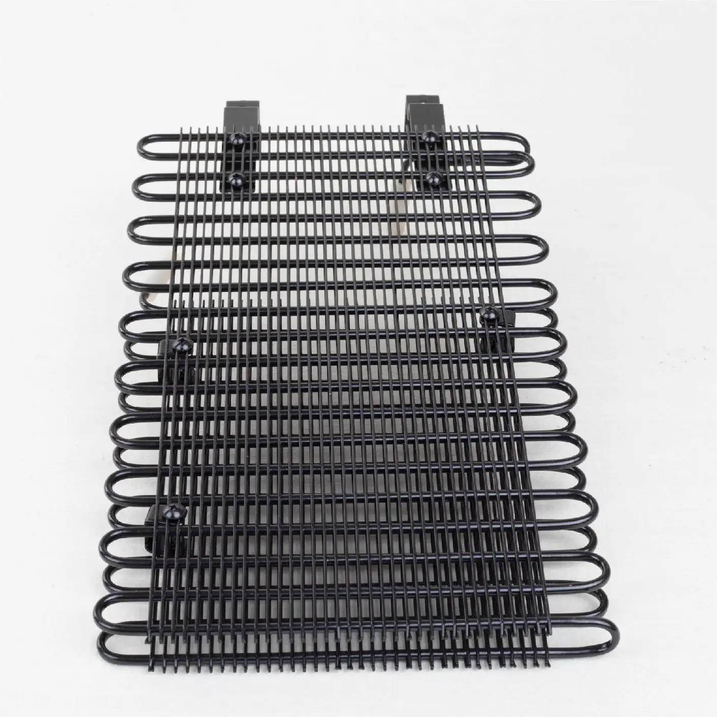 Manufaktur-Haushalt Kühler-Teile schwarz langlebig Größe benutzerdefinierter Kühlschrank-Kondensator