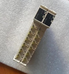 Utilizado para el módulo de entrada analógica Schneider TM5SAI2L-2I -+/-10 V/0 .. 20 MA/4 .. 20 MA -12 Bits 100% Nuevo en Stock