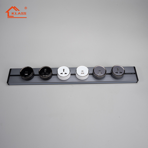 Enchufe universal extraíble múltiple completamente funcional con enchufe de sistema de pista de alimentación para enchufe eléctrico de escritorio adaptador USB - Product Image 3