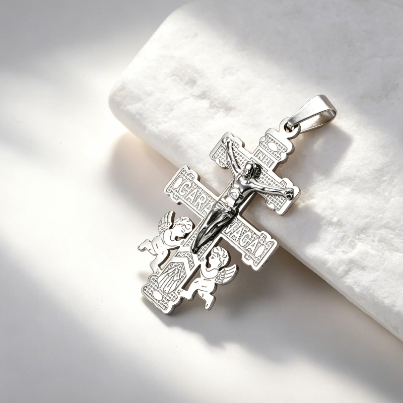 Pendentif en argent uniquement