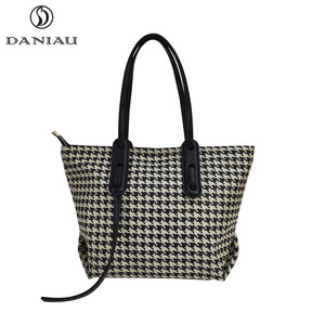 <strong>Daniel</strong> 2022 New Design Support Custom Wholesale Houndstooth Pattern Ladies Handbag Polyester Material Ladies Tote <strong>Bag</strong> - Product Image 6