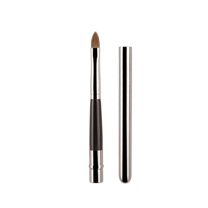 New portable lip brush-yellow wolf tail-packaging bag style