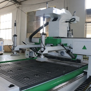 Mutil-cabezales de 4 husillos, enrutador CNC de madera 1325, cambiador de herramientas automático, máquina de grabado de múltiples cabezales, enrutador cnc para muebles de puerta - Product Image 6